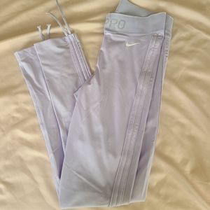 NWOT Nike Pro Leggings